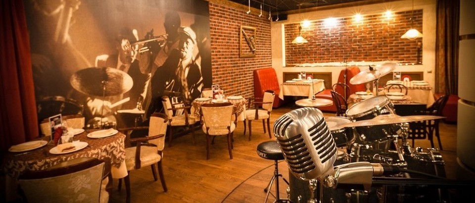 Jazz-cafe Старый рояль (Казань, просп. Ямашева, 37б)